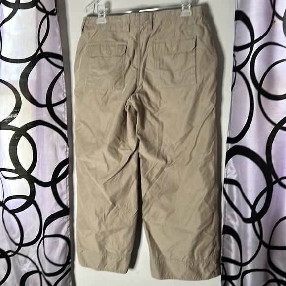 Horny Toad tan cropped chino hiking pants size 8 - Picture 6 of 9